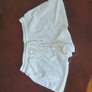 Aritzia Wilfred Free Popsicle 3" Short M